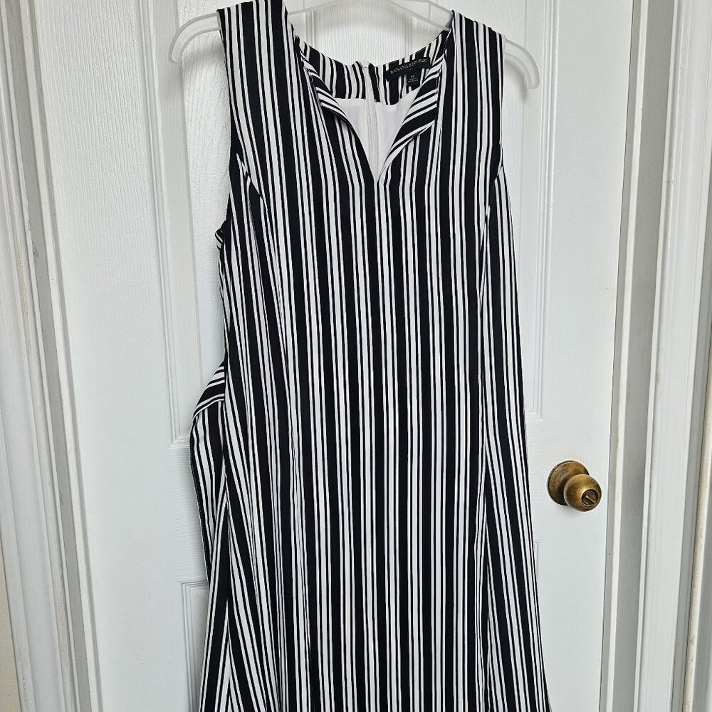 Like-New Banana Republic Sleeveless Summer Dress